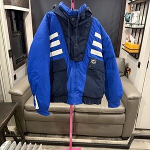 Mondi Blue men’s and Navy Ski Jacket size large